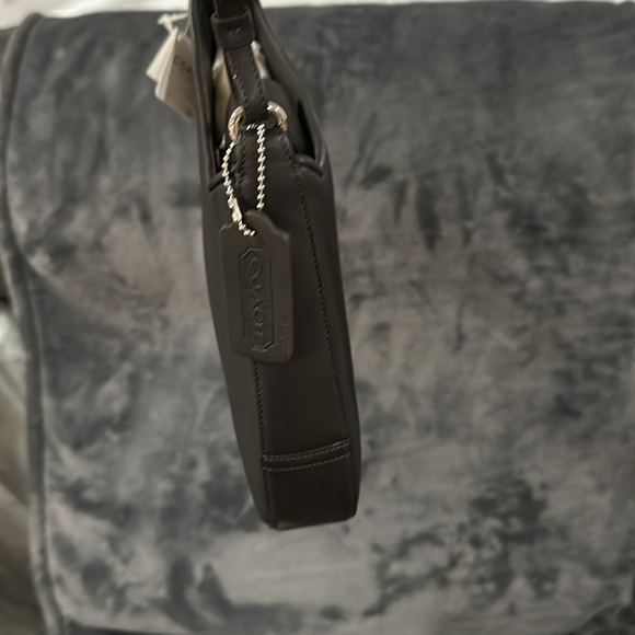 Coach Girl GT Hobo NWT - Picture 4 of 8